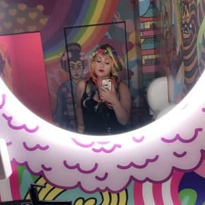 Meet your Posher, Ginger